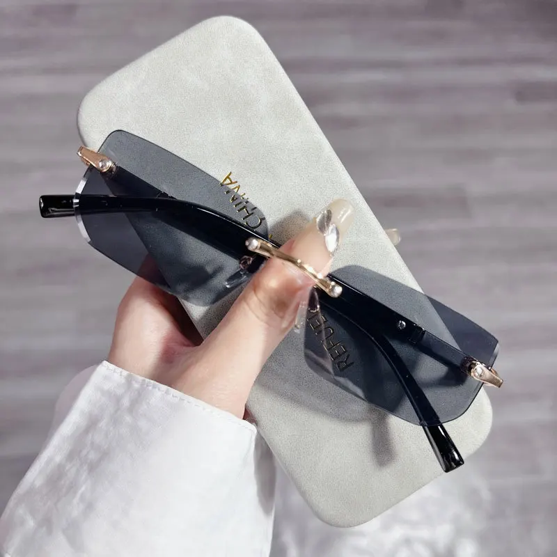 Moda Dikdörtgen Güneş Gözlüğü  - Men'S Fashion Rimless Glasses incelemesi ve fiyatı